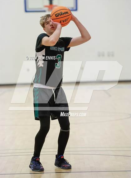 Thumbnail 1 in Rock Springs Christian Academy vs. Creekside Christian Academy (GAPPS 1-AA Semifinals) photogallery.