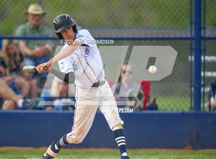 Thumbnail 2 in Mountain Vista vs. Columbine photogallery.