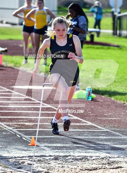 Thumbnail 2 in Sutherland @ Honeoye Falls-Lima photogallery.