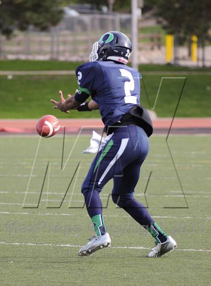 Thumbnail 3 in Overland vs Grandview photogallery.