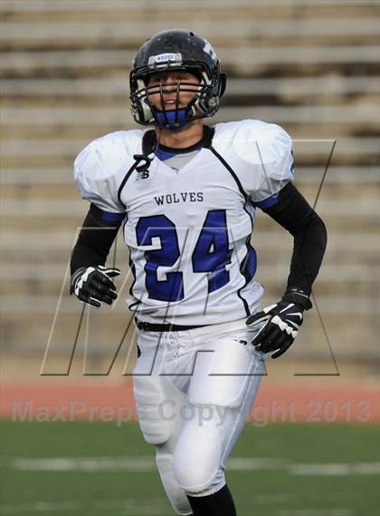 Thumbnail 2 in Overland vs Grandview photogallery.