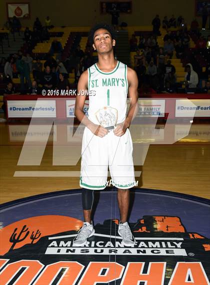 Thumbnail 1 in St. Mary's vs. Mater Dei (Hoophall West Invitational) photogallery.