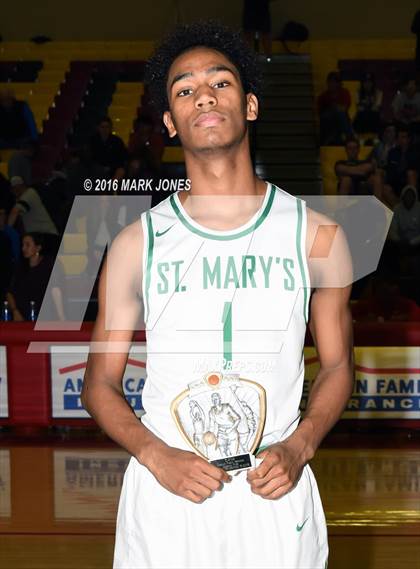 Thumbnail 3 in St. Mary's vs. Mater Dei (Hoophall West Invitational) photogallery.