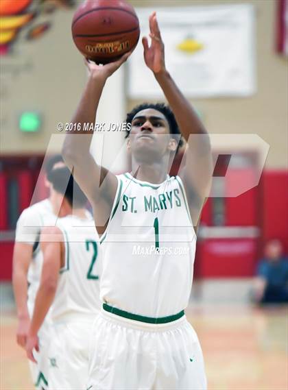Thumbnail 3 in St. Mary's vs. Mater Dei (Hoophall West Invitational) photogallery.