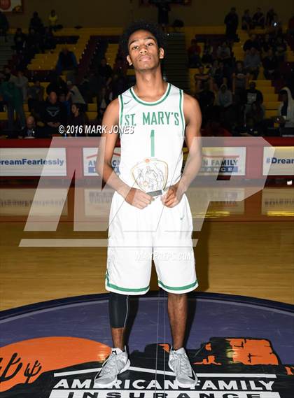 Thumbnail 2 in St. Mary's vs. Mater Dei (Hoophall West Invitational) photogallery.