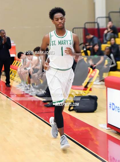Thumbnail 1 in St. Mary's vs. Mater Dei (Hoophall West Invitational) photogallery.