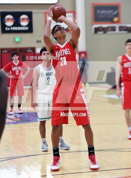 Thumbnail 1 in St. Mary's vs. Mater Dei (Hoophall West Invitational) photogallery.