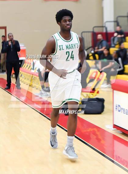 Thumbnail 1 in St. Mary's vs. Mater Dei (Hoophall West Invitational) photogallery.