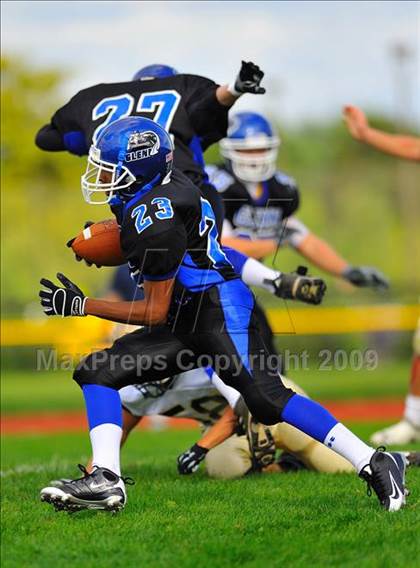 Thumbnail 3 in Bayport-Blue Point @ Elwood-Glenn photogallery.