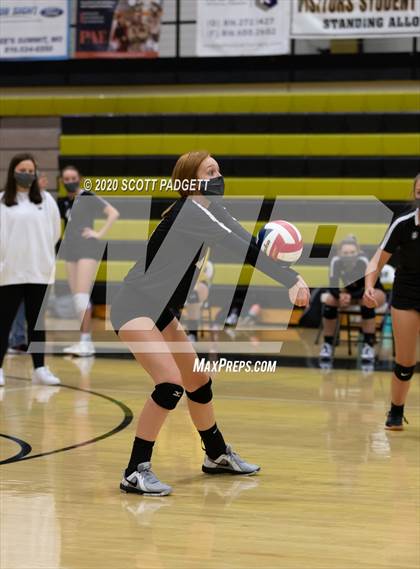 Thumbnail 3 in Lees Summit vs Raymore Peculiar photogallery.