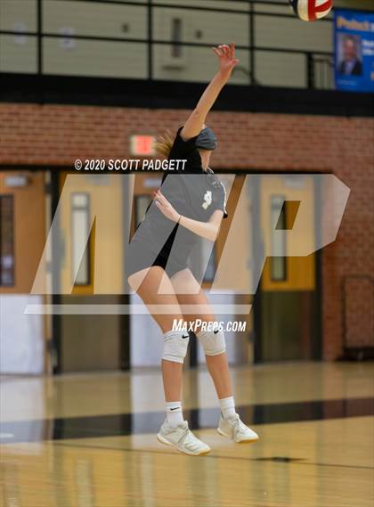 Thumbnail 1 in Lees Summit vs Raymore Peculiar photogallery.