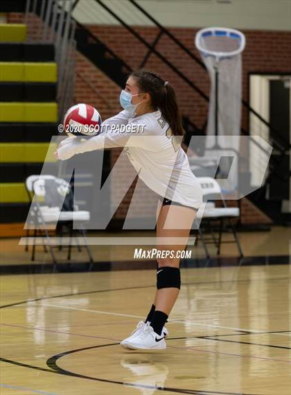 Thumbnail 1 in Lees Summit vs Raymore Peculiar photogallery.
