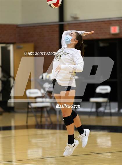 Thumbnail 2 in Lees Summit vs Raymore Peculiar photogallery.