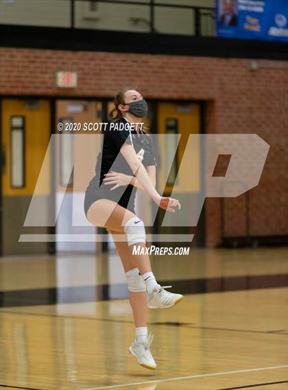 Thumbnail 2 in Lees Summit vs Raymore Peculiar photogallery.