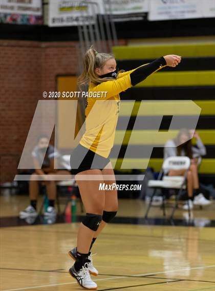 Thumbnail 1 in Lees Summit vs Raymore Peculiar photogallery.