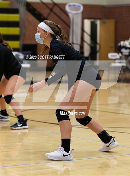 Thumbnail 2 in Lees Summit vs Raymore Peculiar photogallery.