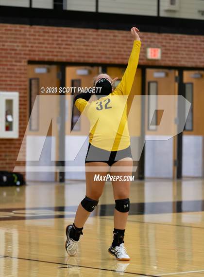 Thumbnail 2 in Lees Summit vs Raymore Peculiar photogallery.