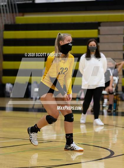 Thumbnail 2 in Lees Summit vs Raymore Peculiar photogallery.