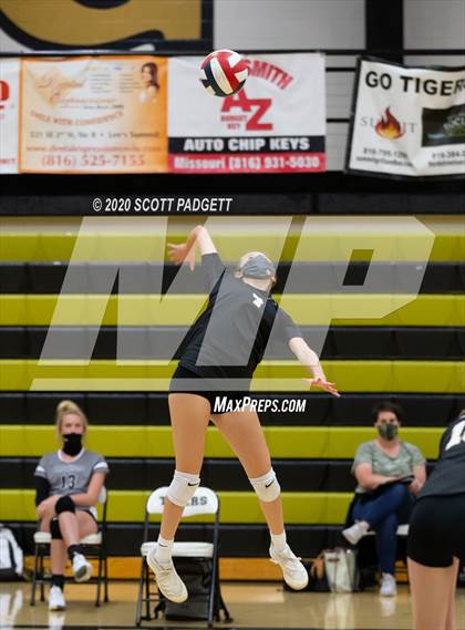 Thumbnail 1 in Lees Summit vs Raymore Peculiar photogallery.