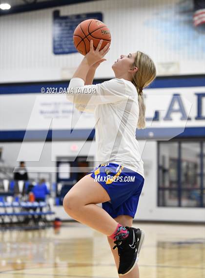 Thumbnail 1 in Lipan @ Peaster photogallery.