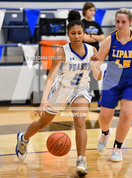Thumbnail 2 in Lipan @ Peaster photogallery.