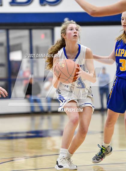 Thumbnail 3 in Lipan @ Peaster photogallery.