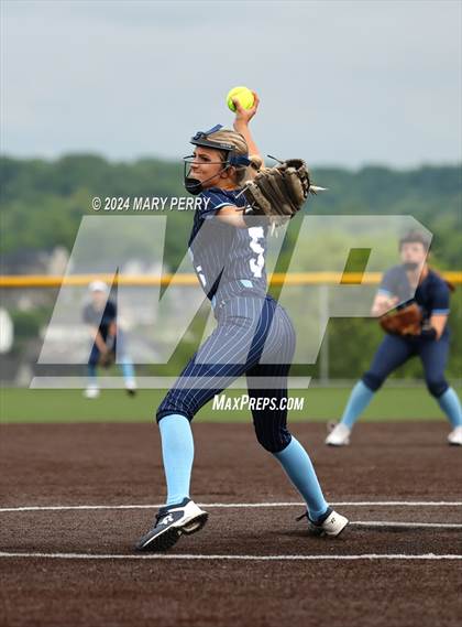 Thumbnail 1 in Shenango vs. Burgettstown photogallery.