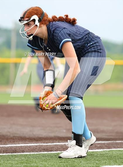 Thumbnail 3 in Shenango vs. Burgettstown photogallery.
