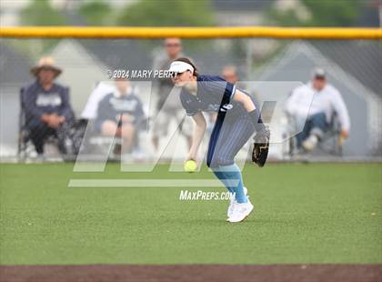 Thumbnail 3 in Shenango vs. Burgettstown photogallery.