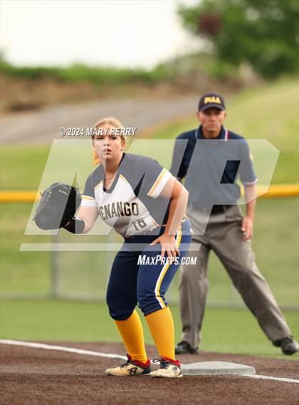 Thumbnail 2 in Shenango vs. Burgettstown photogallery.