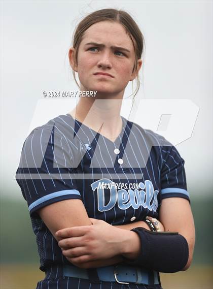 Thumbnail 1 in Shenango vs. Burgettstown photogallery.