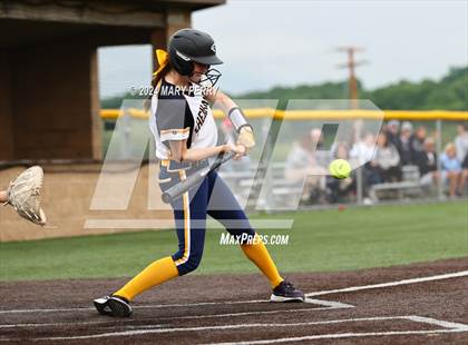 Thumbnail 2 in Shenango vs. Burgettstown photogallery.