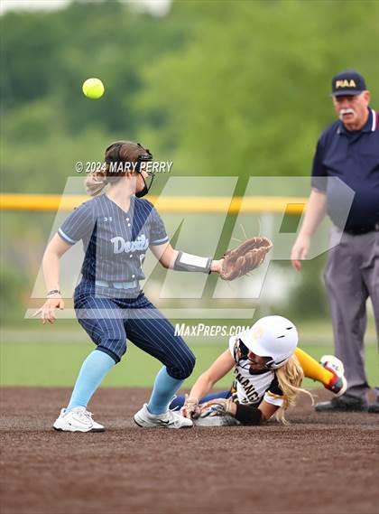 Thumbnail 2 in Shenango vs. Burgettstown photogallery.