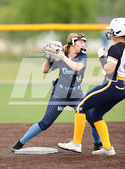 Thumbnail 1 in Shenango vs. Burgettstown photogallery.