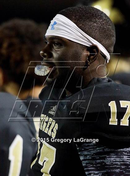 Thumbnail 3 in Mansfield vs. Marcus photogallery.