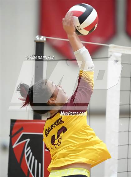 Thumbnail 2 in Oakton @ James Madison photogallery.