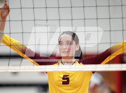 Thumbnail 3 in Oakton @ James Madison photogallery.
