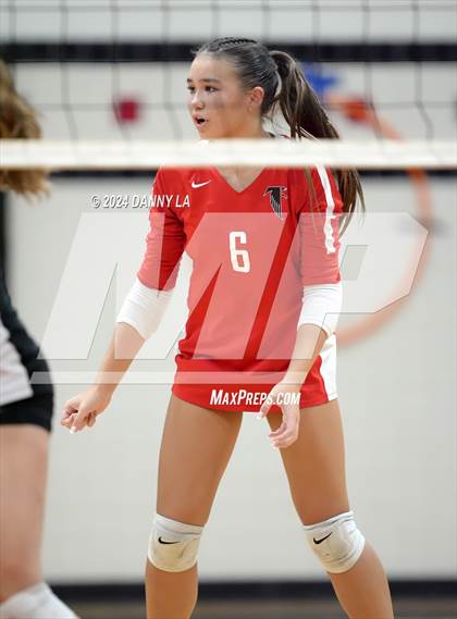Thumbnail 3 in Oakton @ James Madison photogallery.