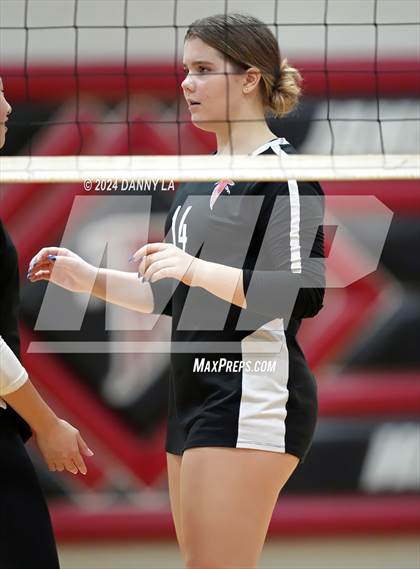 Thumbnail 2 in Oakton @ James Madison photogallery.