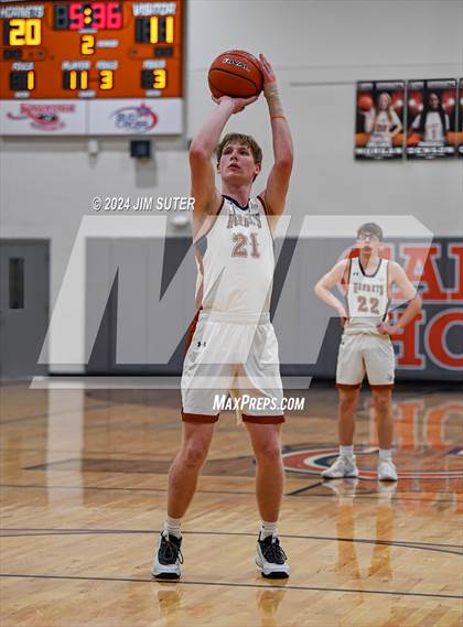 Thumbnail 2 in Caldwell vs Taylor photogallery.