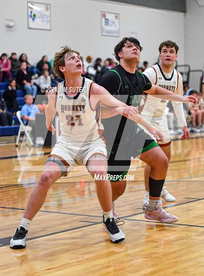 Thumbnail 2 in Caldwell vs Taylor photogallery.