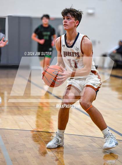 Thumbnail 3 in Caldwell vs Taylor photogallery.