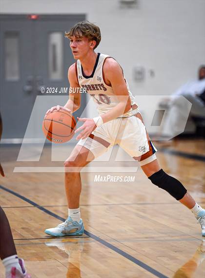 Thumbnail 2 in Caldwell vs Taylor photogallery.