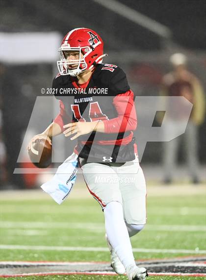 Thumbnail 3 in Lassiter @ Allatoona photogallery.