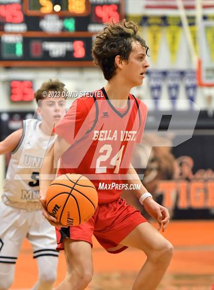 Thumbnail 2 in Bella Vista vs. Union Mine (Tiger Classic) photogallery.