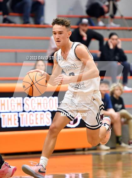 Thumbnail 2 in Bella Vista vs. Union Mine (Tiger Classic) photogallery.
