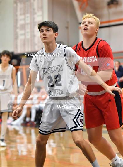 Thumbnail 1 in Bella Vista vs. Union Mine (Tiger Classic) photogallery.