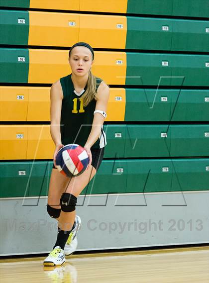 Thumbnail 2 in Deer Lakes vs. Ford City (Open Tournament) photogallery.