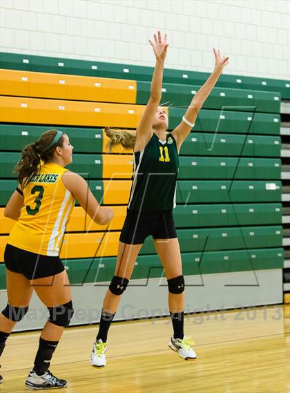 Thumbnail 1 in Deer Lakes vs. Ford City (Open Tournament) photogallery.