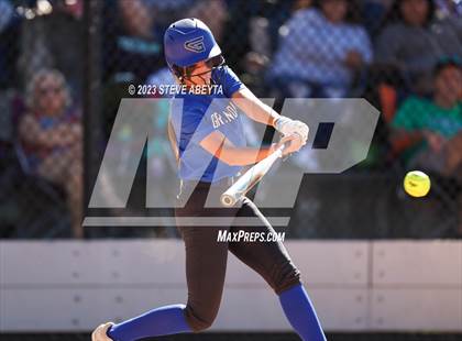 Thumbnail 1 in ThunderRidge vs. Grandview (CHSAA 5A First Round) photogallery.